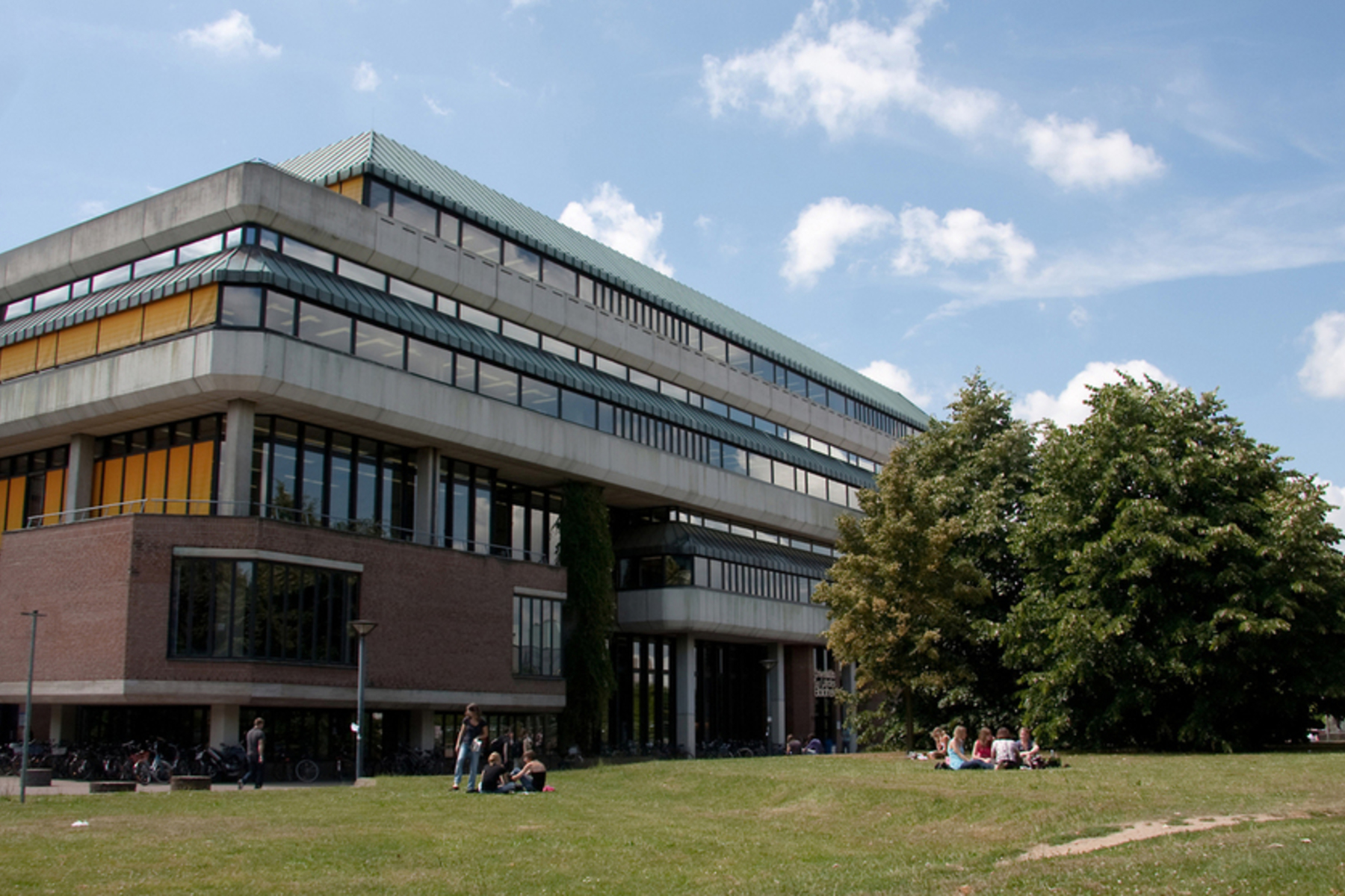 Heinrich-Heine-Universität Düsseldorf - University