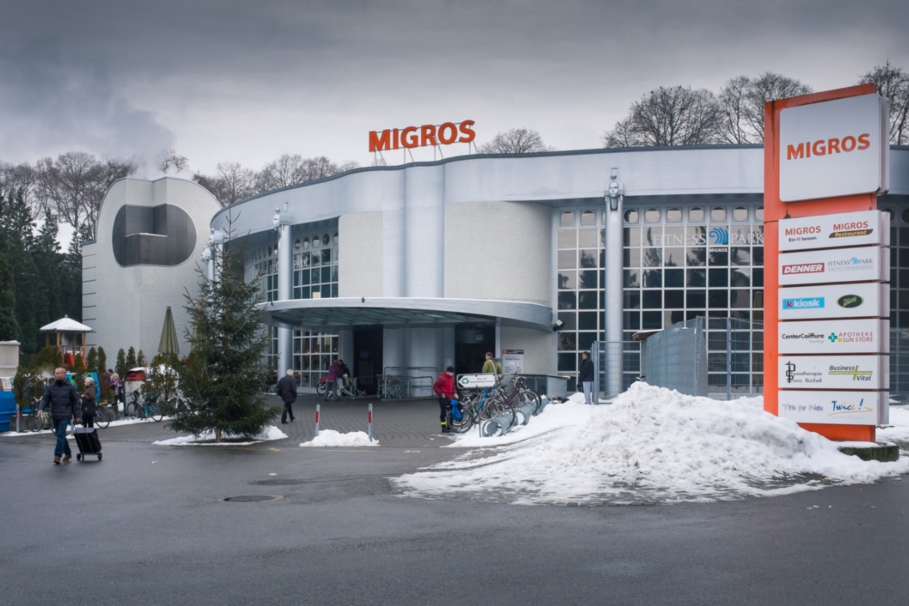 Migros Ostermundigen Bernstrasse - Shopping Center