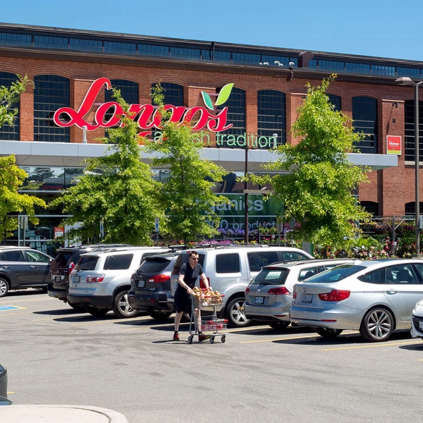 Leaside Village