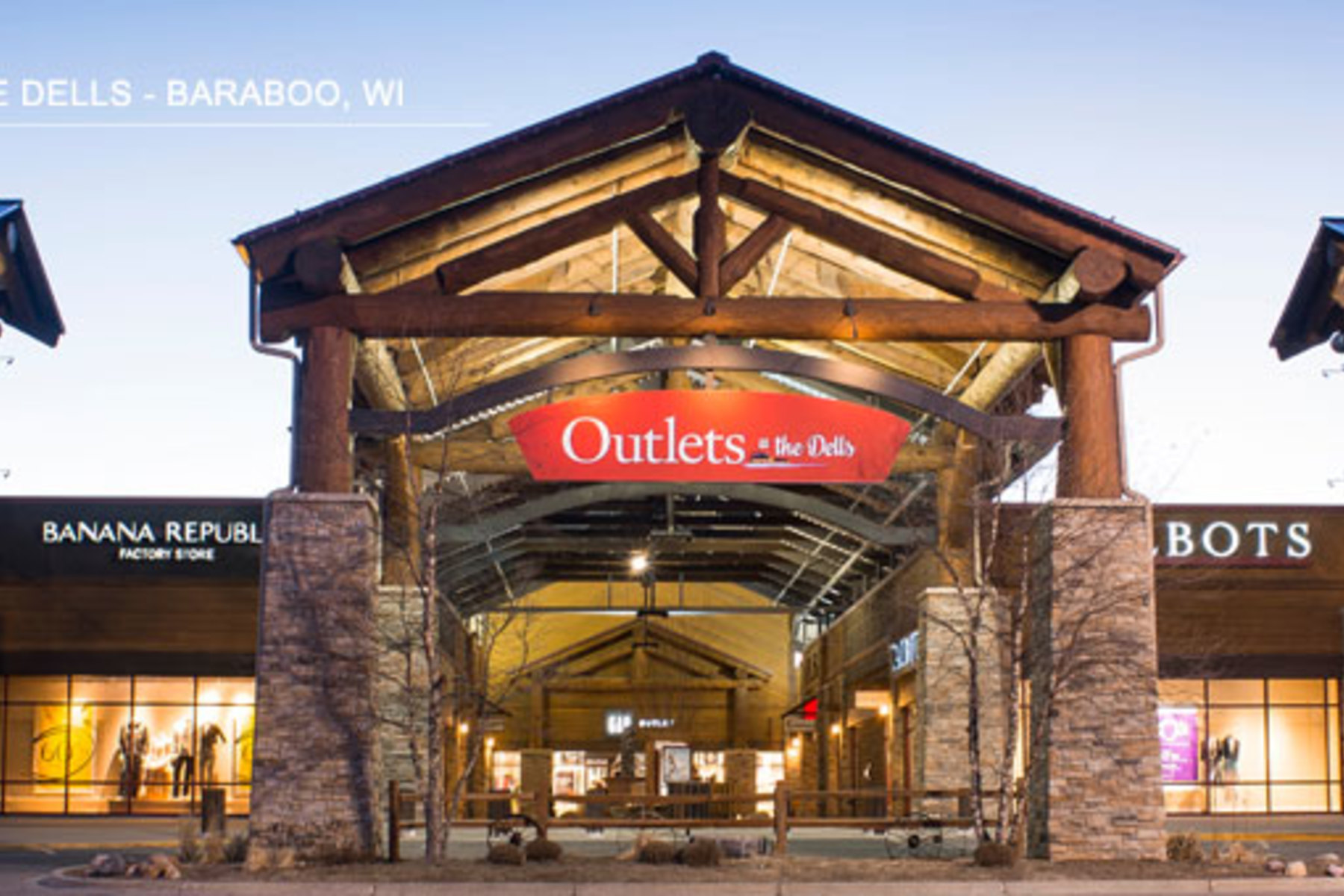 Discover Unparalleled Shopping at Outlets at the Dells | Paraiso Island