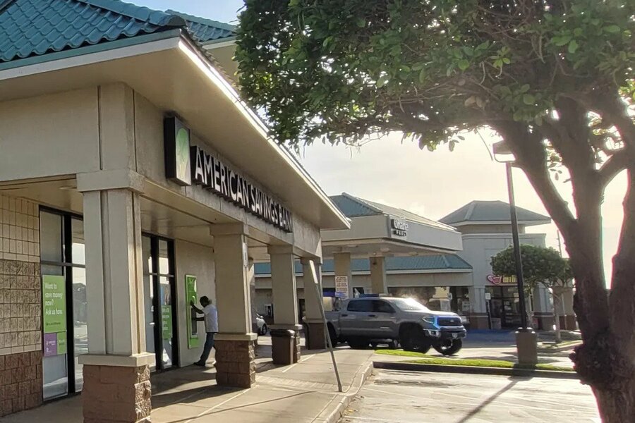 Piilani Village Shopping Center