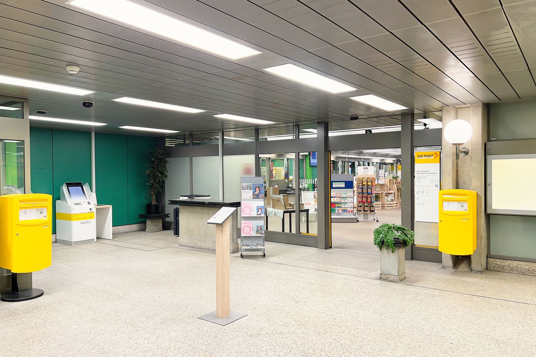 Post Filiale Basel 2 Annahme - Post Office