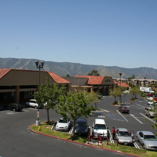 Lake Elsinore Valley Center