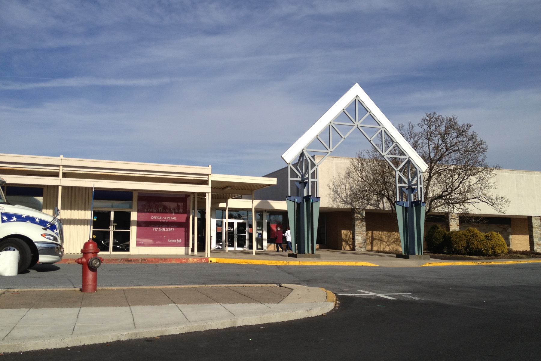 Space to reach your goals POP UP SHOPS