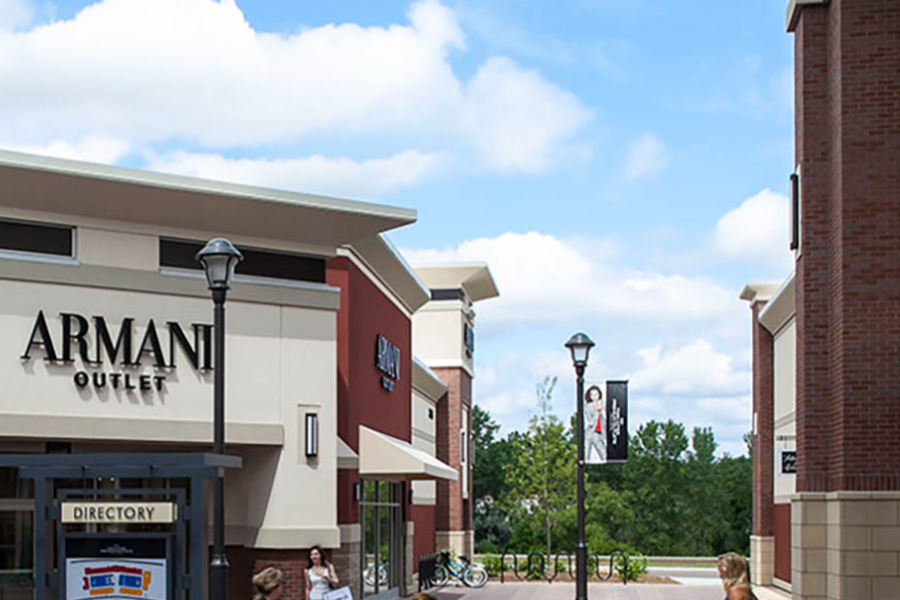 TWIN CITIES PREMIUM OUTLETS