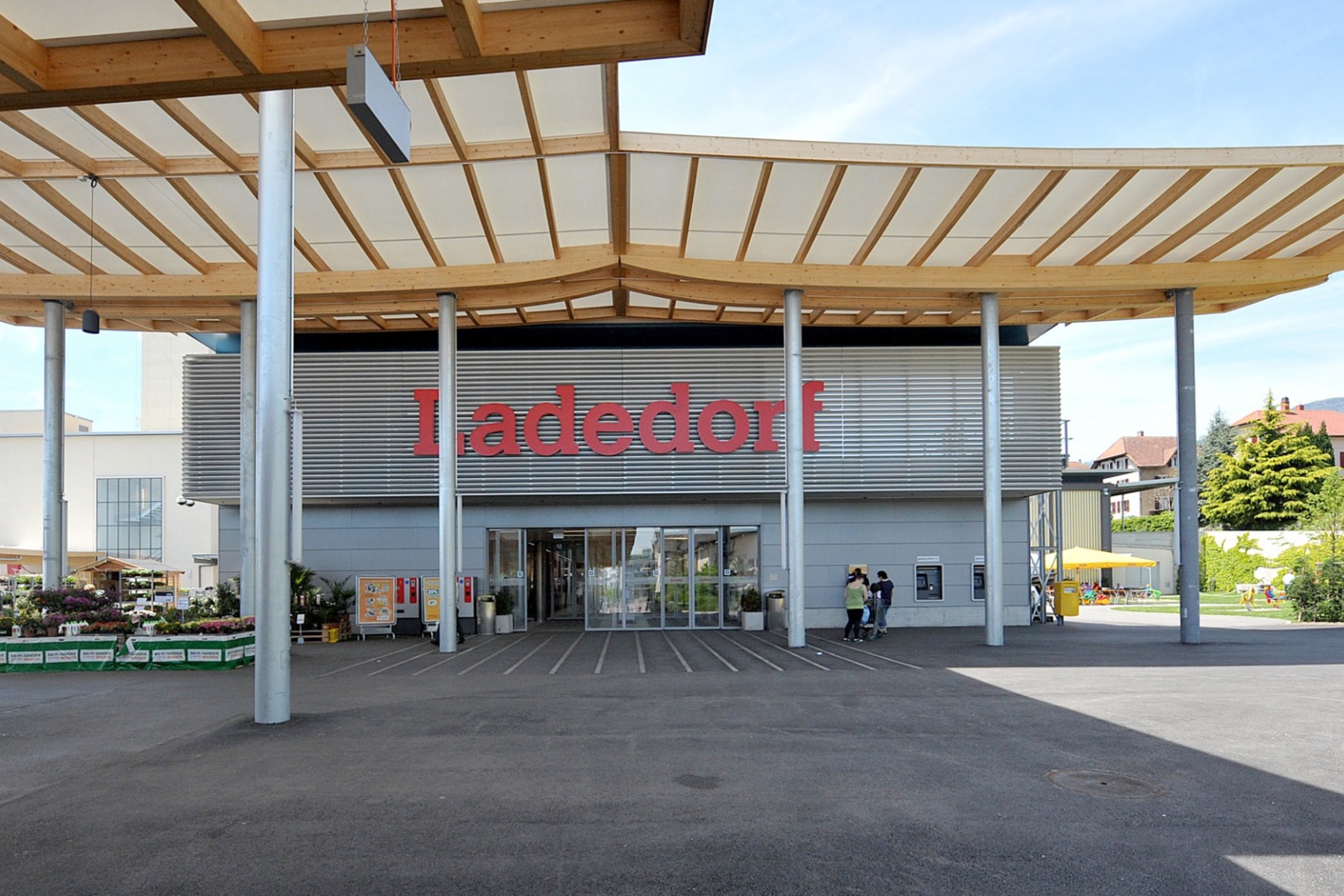 Ladedorf Langendorf SO - Shopping Center