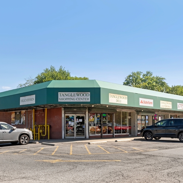 Tanglewood Shopping Center