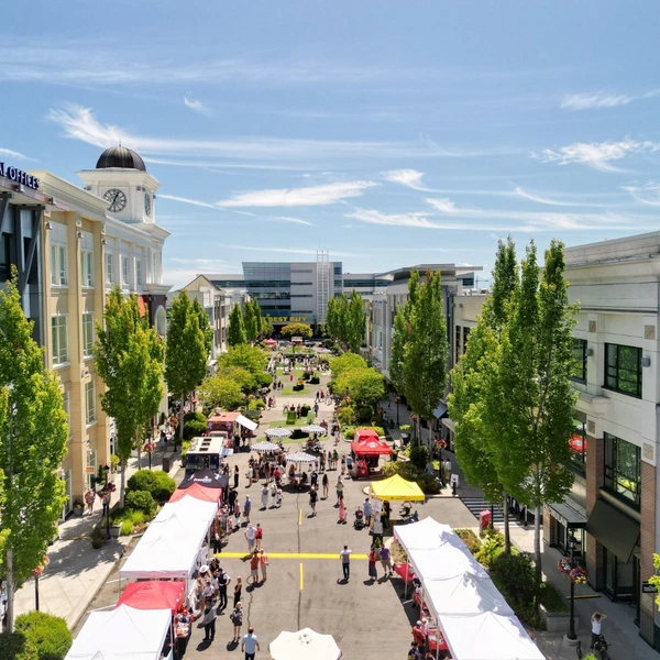 Uptown Shopping Centre, Victoria