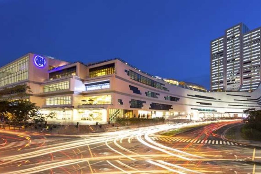 Outdoor Facade (night)