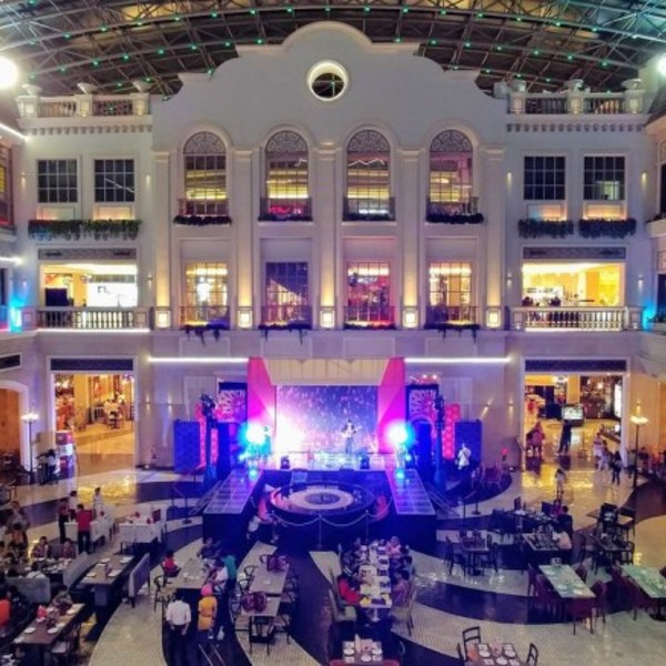 Megaworld Lifestyle Malls - Newport Mall