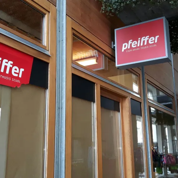 Ehemalige Papeterie mit oder ohne Einrichtung