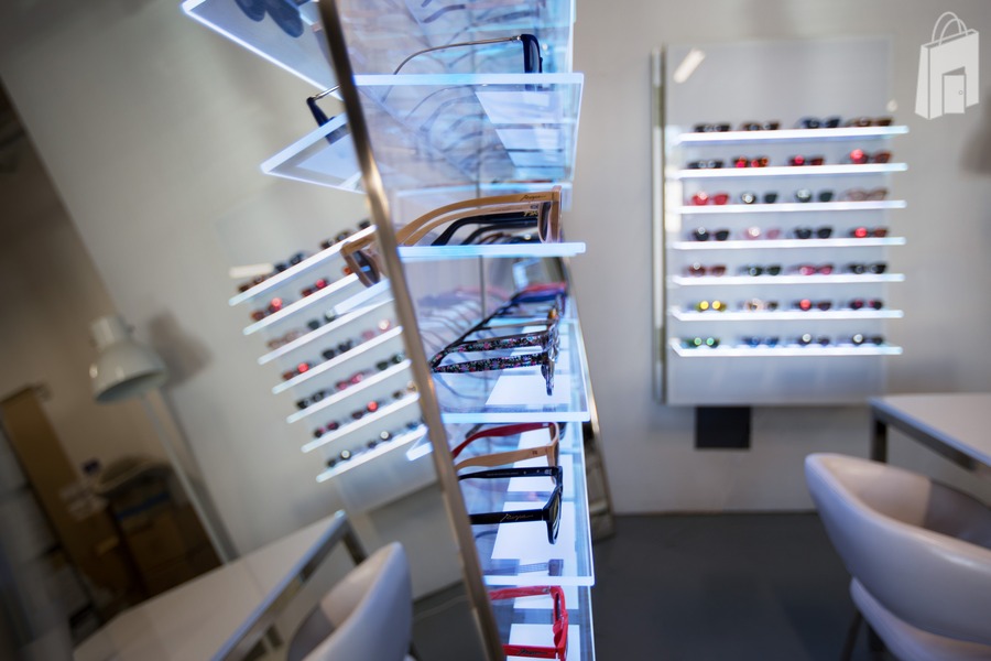 Sunglasses Display - 2 