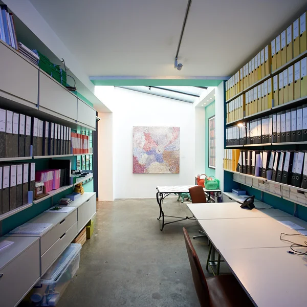 One-of-a-kind Boutique in Fitzrovia