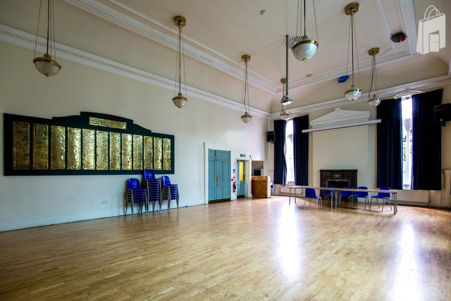 Showroom Near Belsize Park