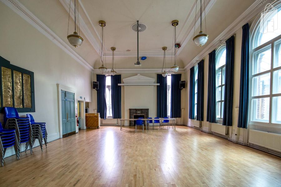 Showroom Near Belsize Park