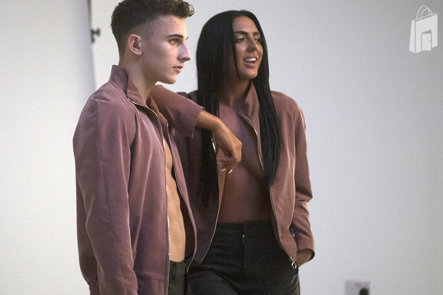 PHOTOGRAPHY STUDIO AT SQUARE SUITE