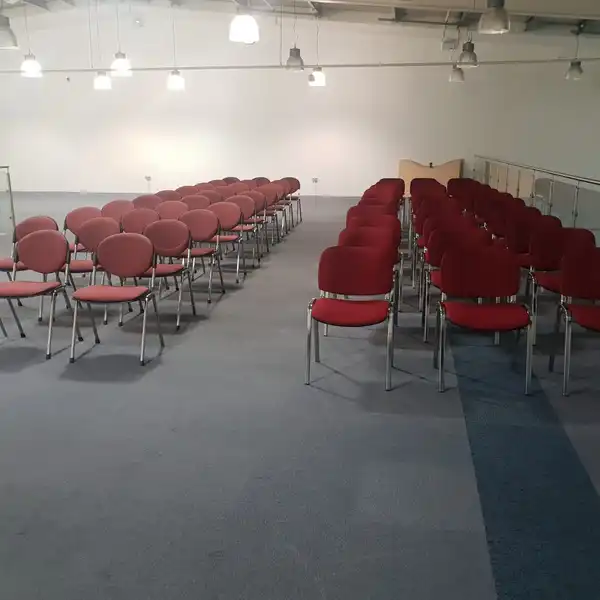 multi functional indoor pop up event & retail space