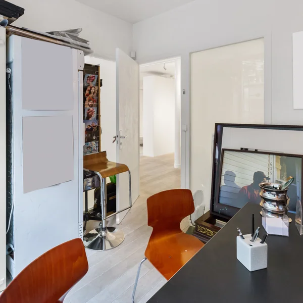 Modern Gallery inLe Marais