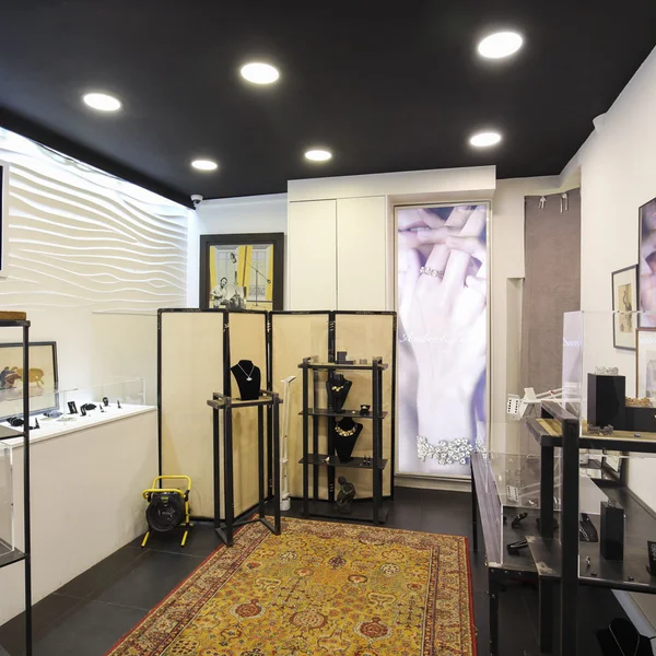 Enticing Boutique in Le Marais