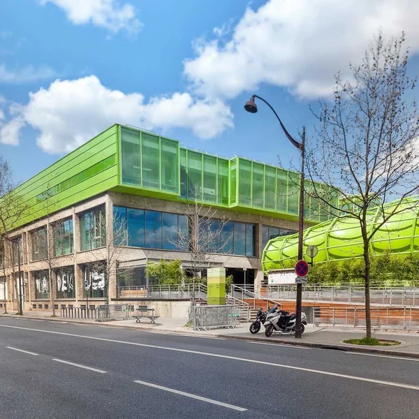 Contemporary Event Space in Seine 