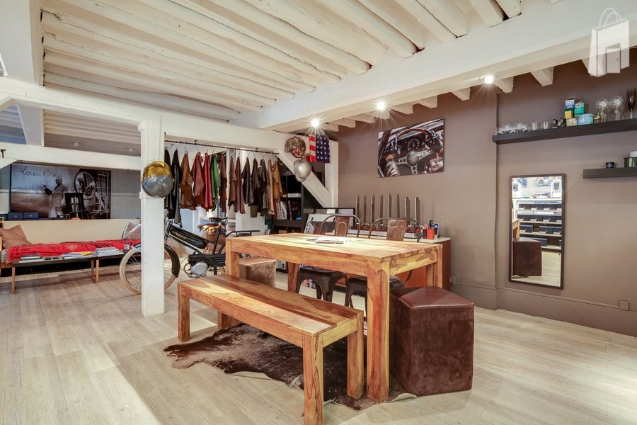 One-of-a-kind Showroom 