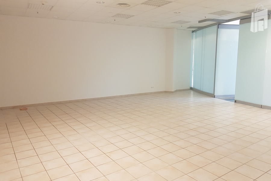 Ladenfläche mit Blick zum Eingang