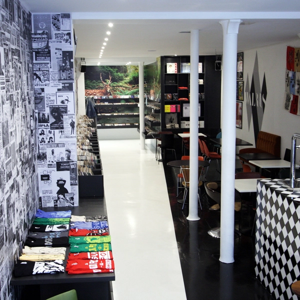 An atypical and rock'n'roll shop