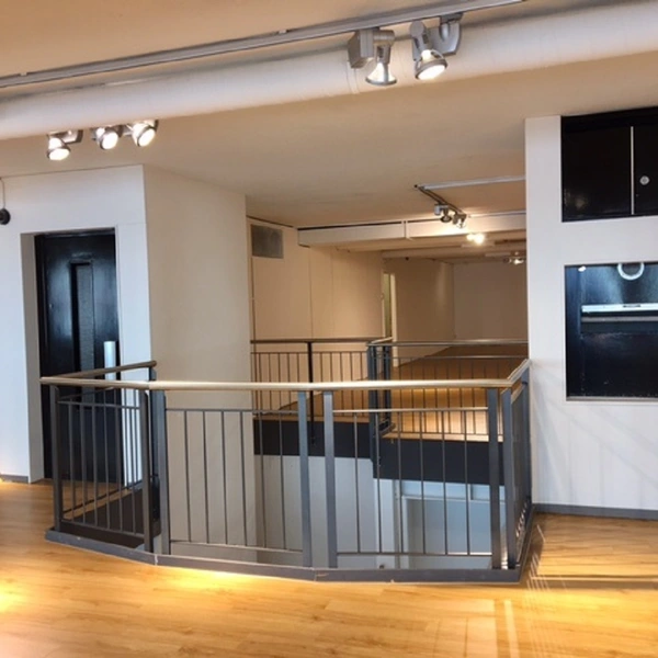 zentrale Lage an der Einkaufsstrasse von Biel