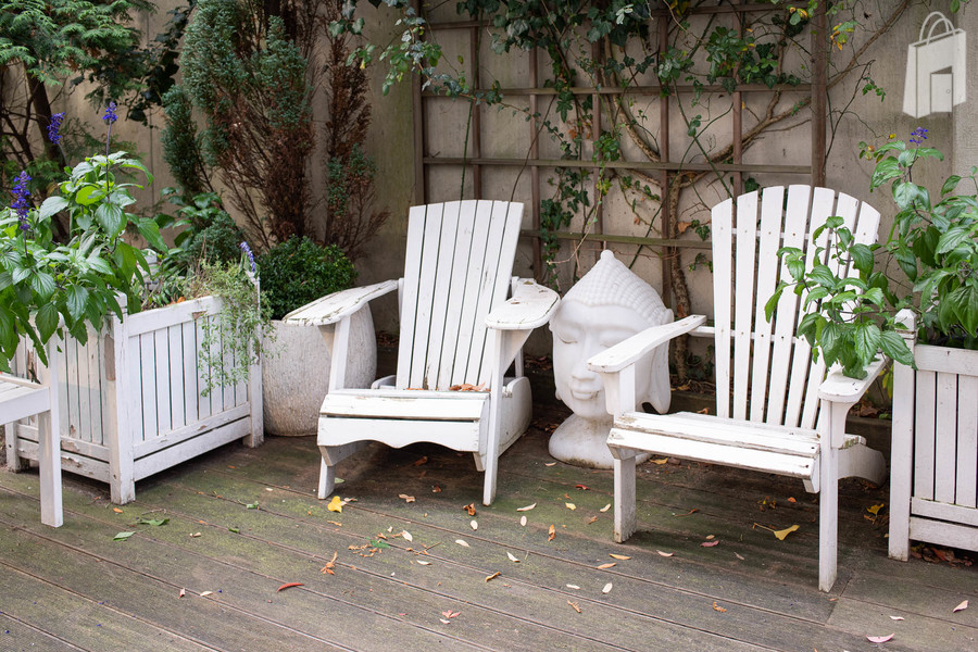 Terrasse vor dem Hauteingang