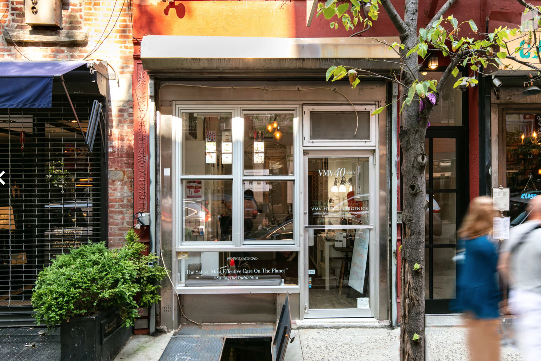 Elegant boutique, Centrally located in Nolita in New York - rent this pop  up shop on .