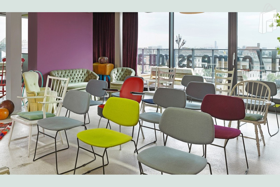 KLEINER DACHBODEN / LOFT