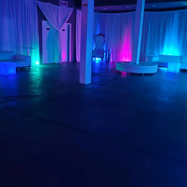 Customizable Space For Any Occasion  