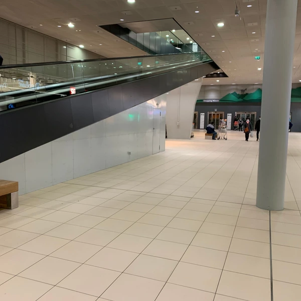 Zentrum Oberland | Mall-Promotionsfläche Nr. 3a | 2. Untergeschoss