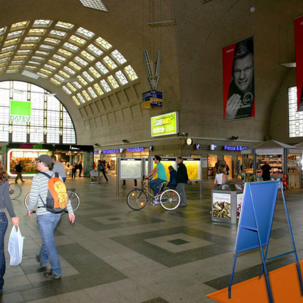 Empfangshalle, zwischen Station Food und Wiener Feinbäckerei