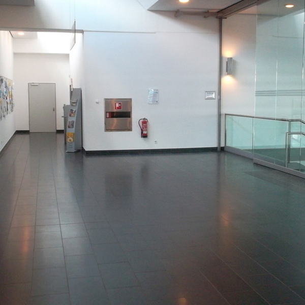 Cafeteria Foyer / Gebäude GC