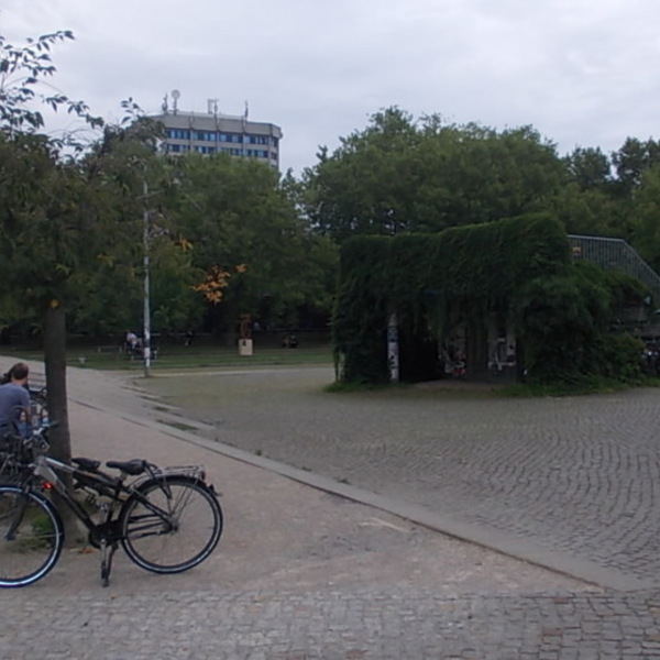 Fläche 10: Platz der Göttinger Sieben, outdoor