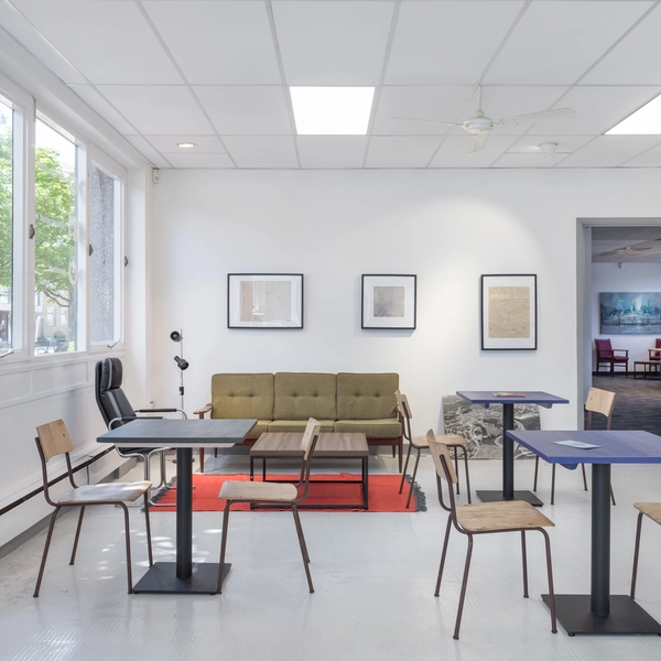 Café and Lobby at Bracknell’s bustling creative hub - Easthampstead Works 