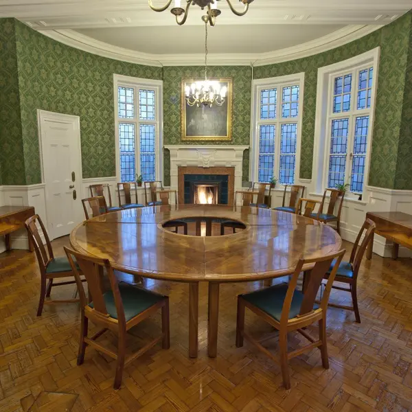  A smart and well presented room located in Bridelane