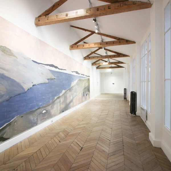 Gallery with Impressive Glass Roof - 116 Rue de Turenne