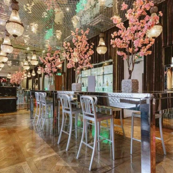 Elegant Boutique  in Glasgow