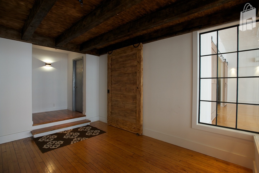 Vestibule Facing Restrooms