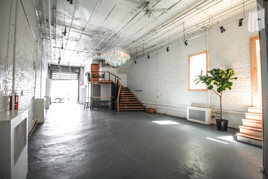 Gallery - Inside View