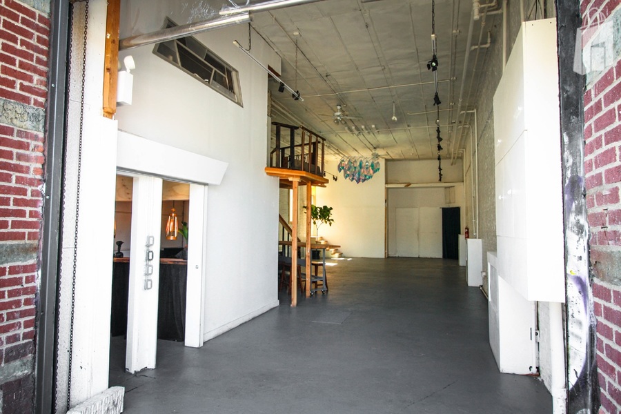 Gallery - Inside View