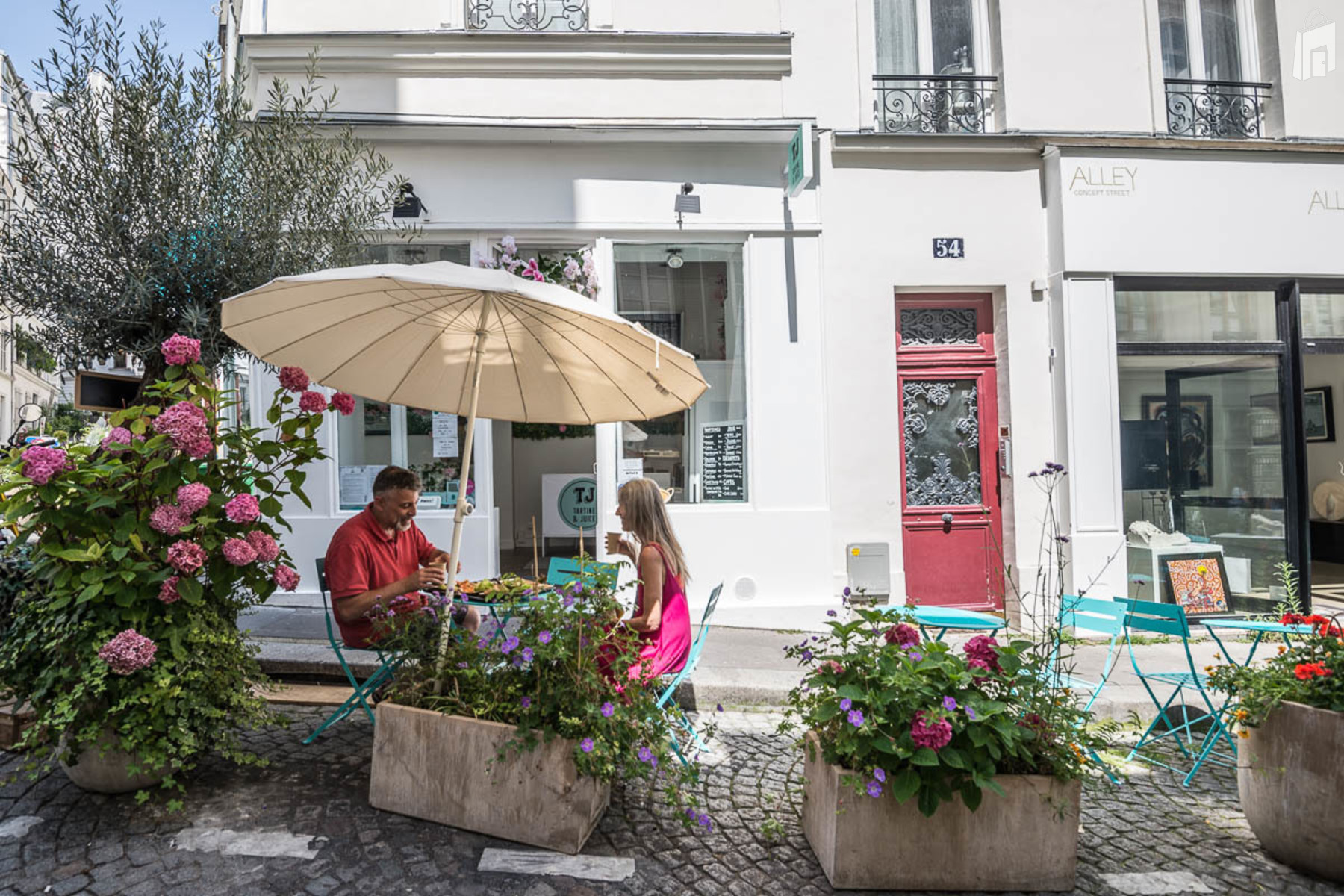 Outdoor Meals on your Terrace