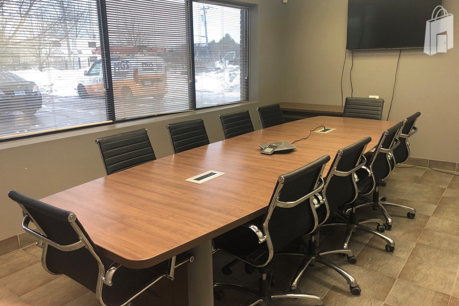 Boardroom Naturally Lit and Fully Equipped