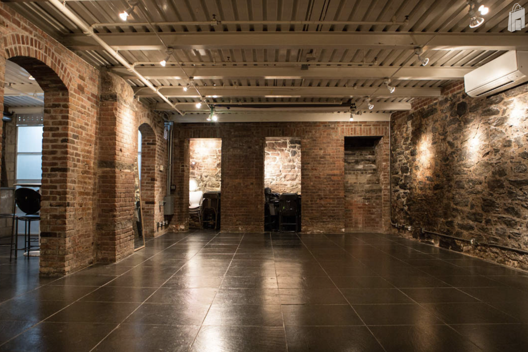 downstairs duplex space. 