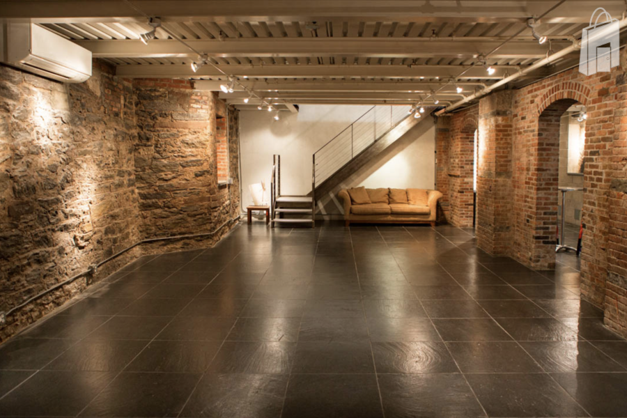 downstairs duplex space. 