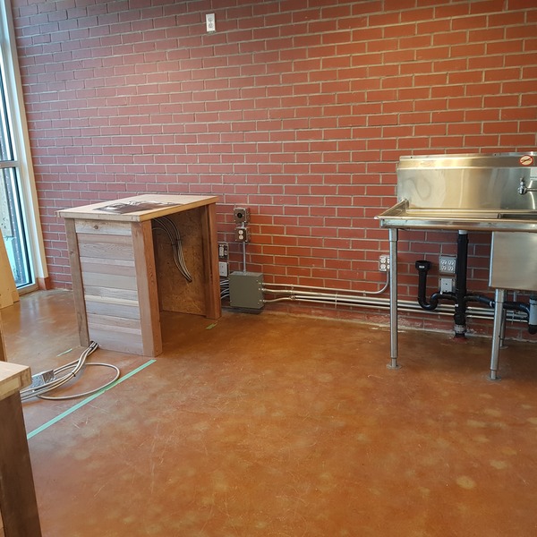 New Modern bright retail street level  