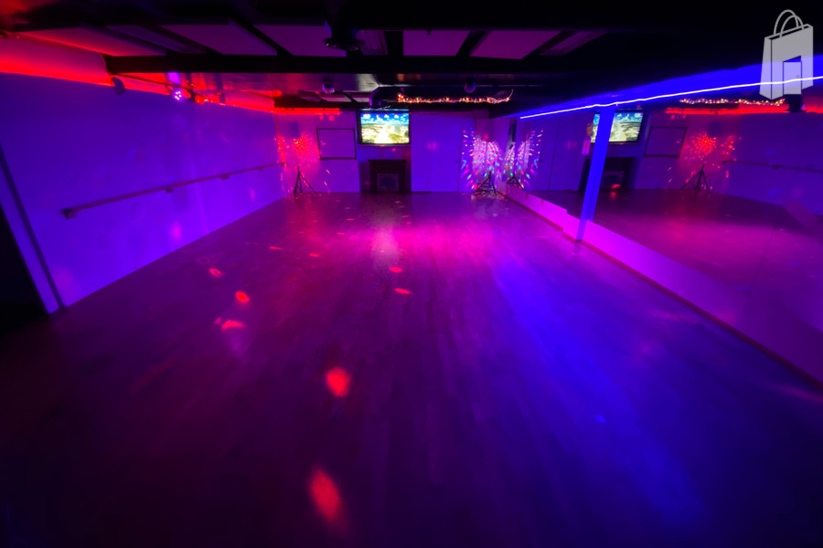 PERFECT DISCO LIGHTING