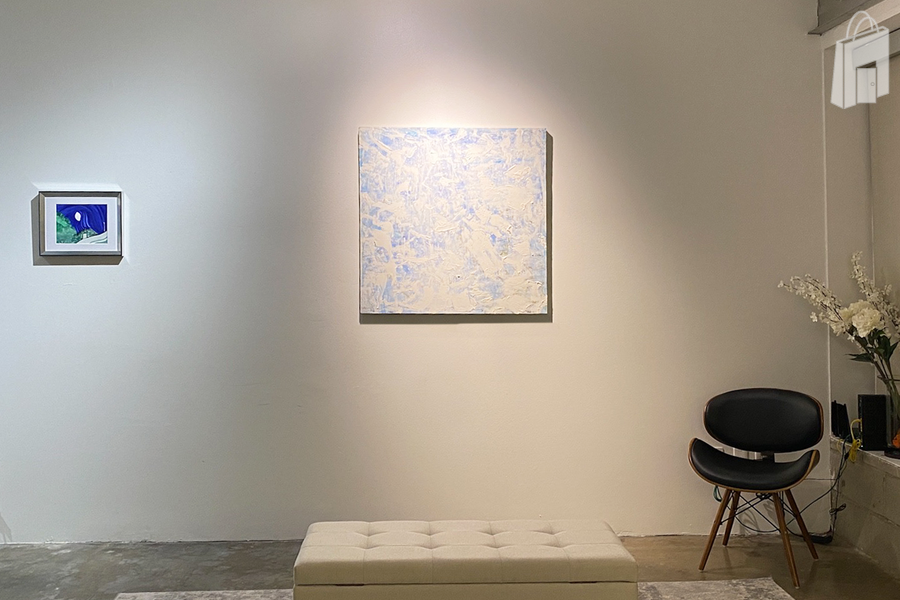 Living Room Gallery Wall